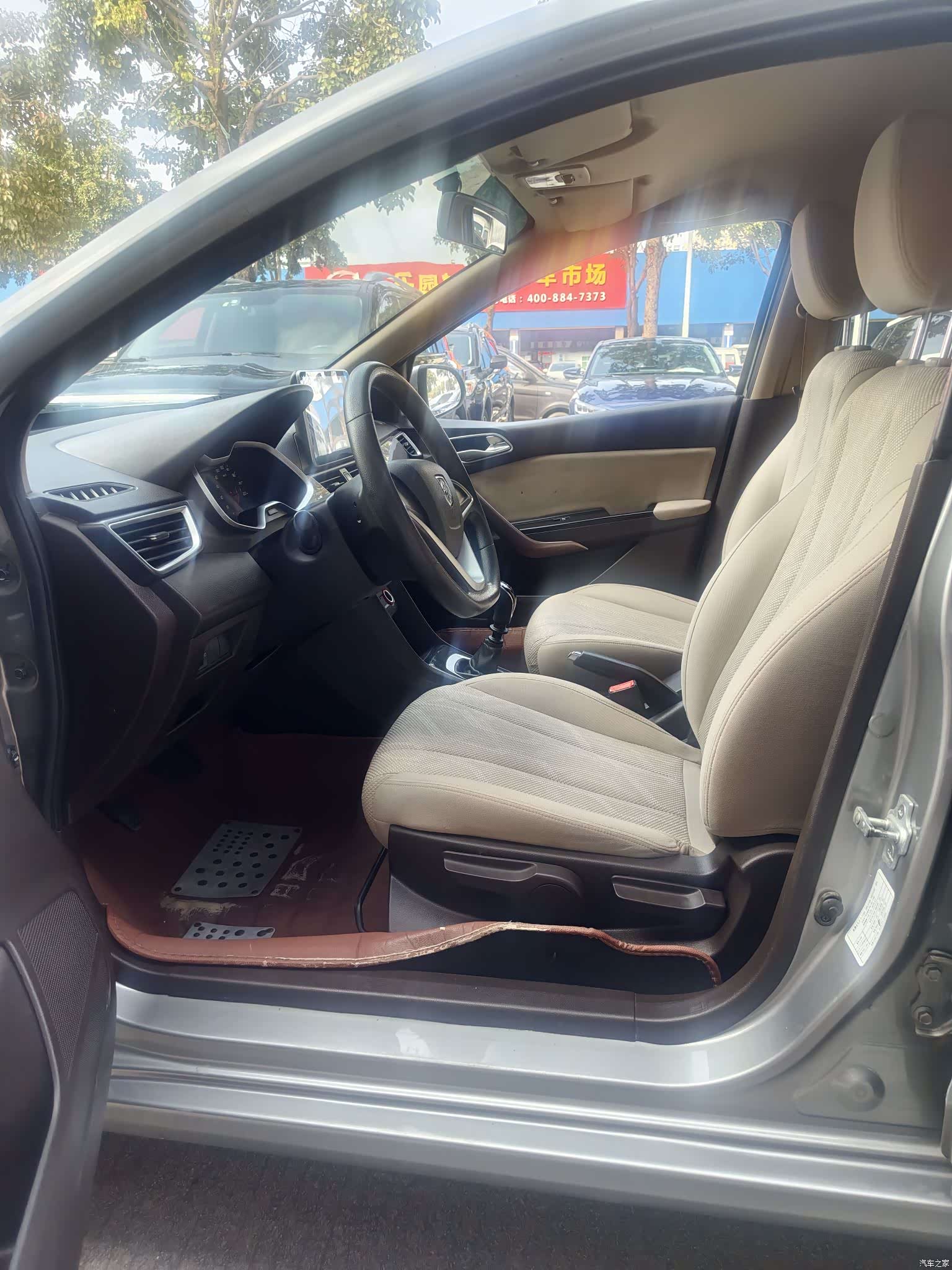 Wuling 310W, 2017 все фото