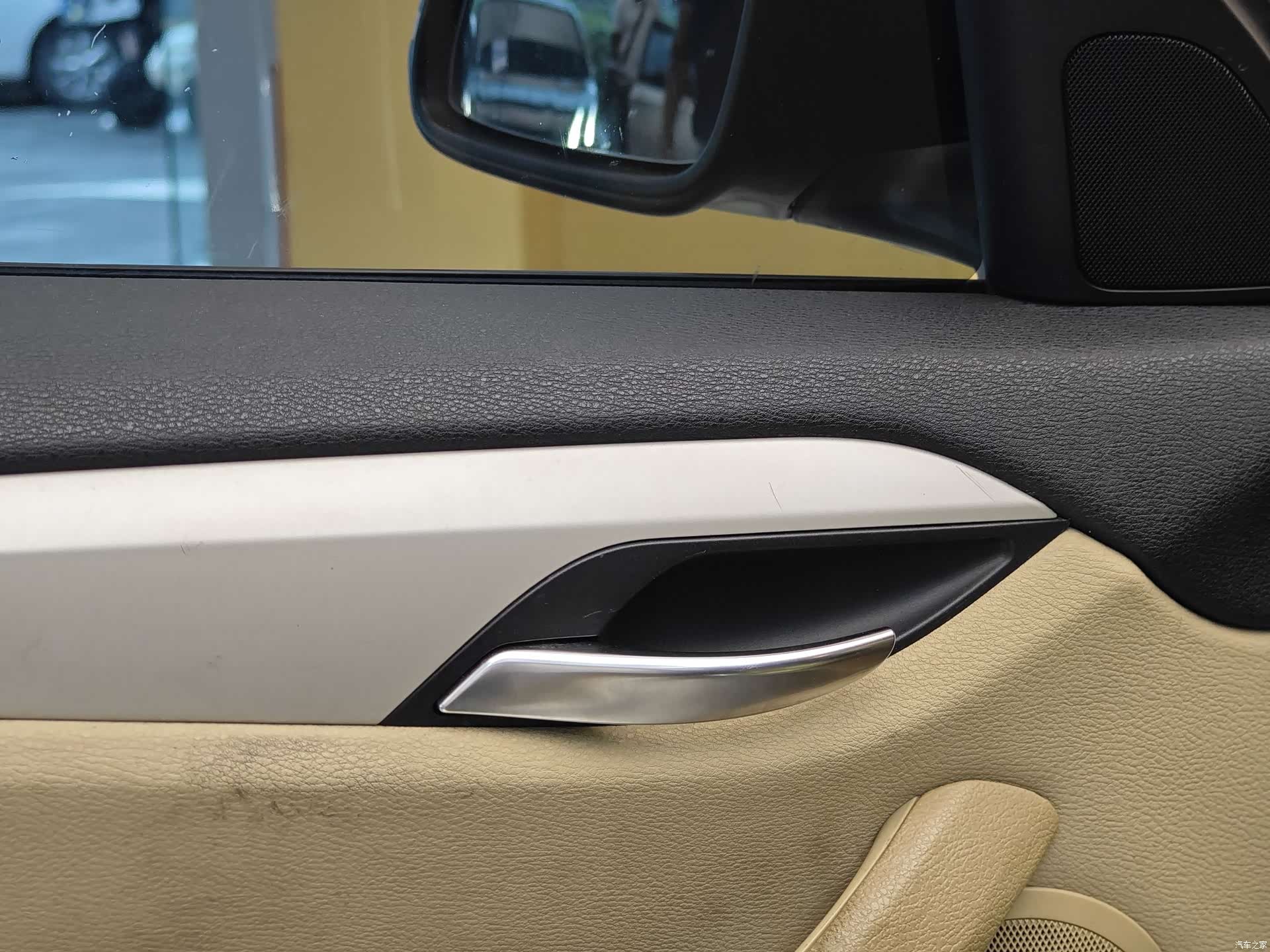 BMW X1, 2013 8