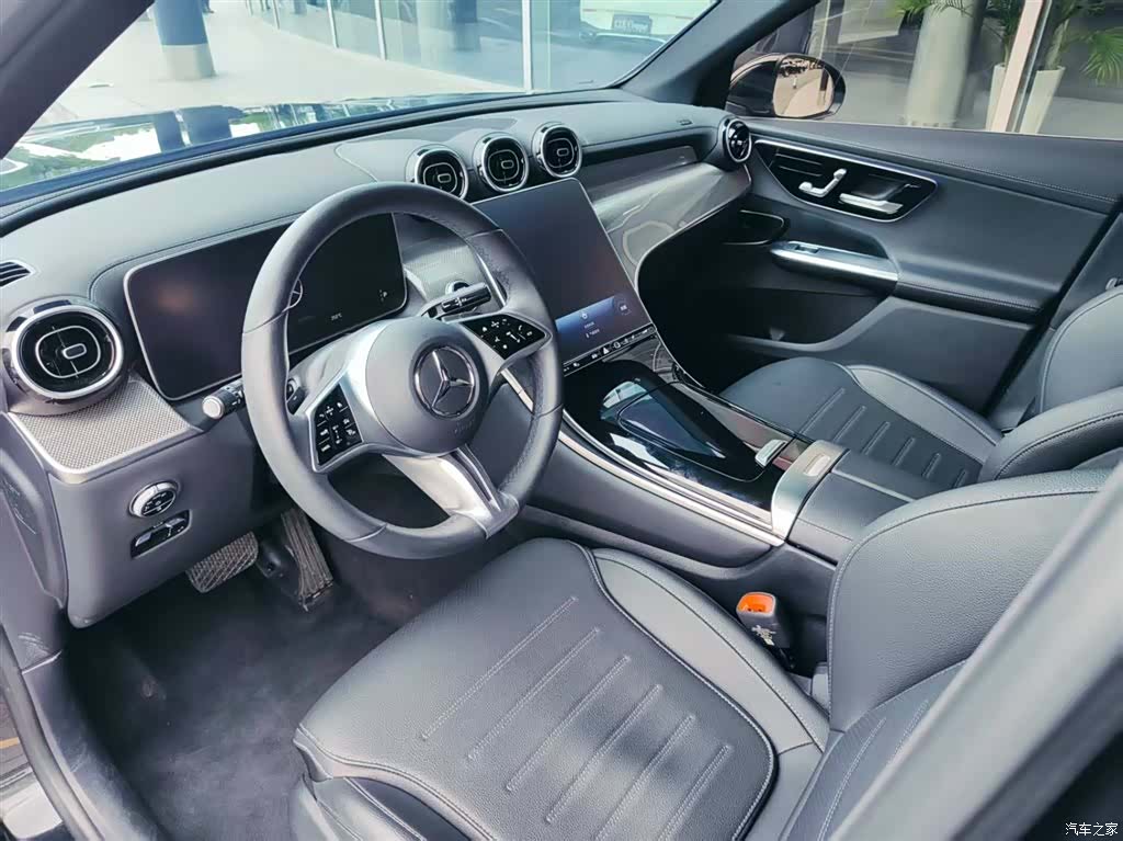 Mercedes-Benz GLC, 2024 9
