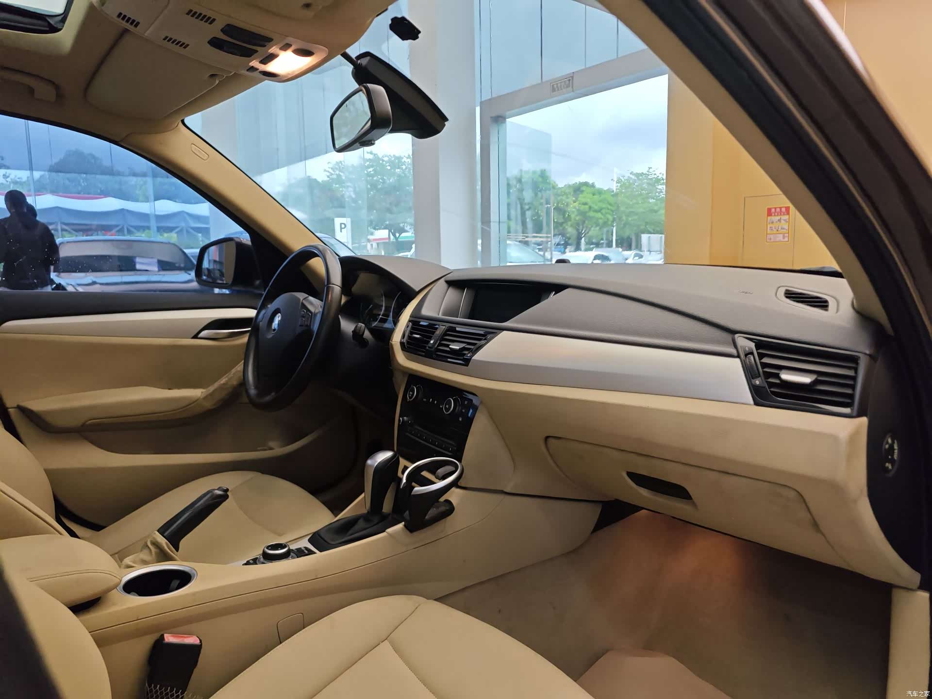 BMW X1, 2013 32