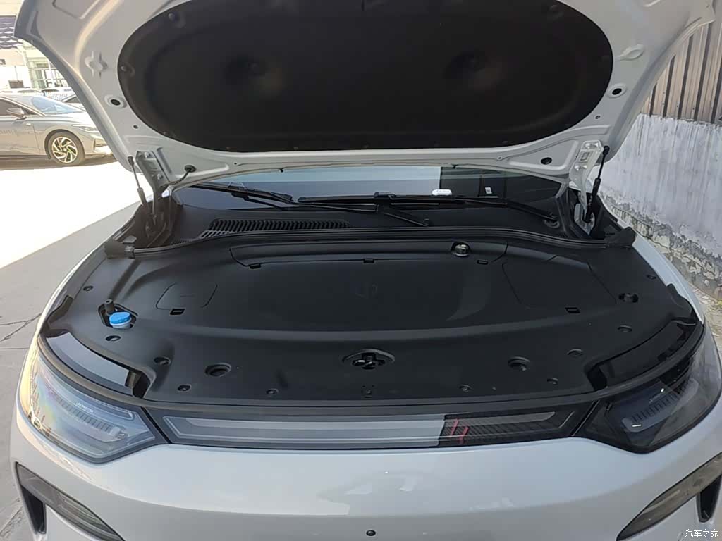 Leapmotor C11, 2025 20