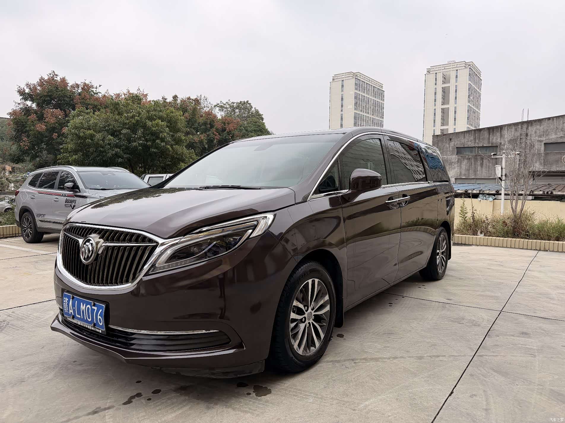 Buick GL8, 2019 1