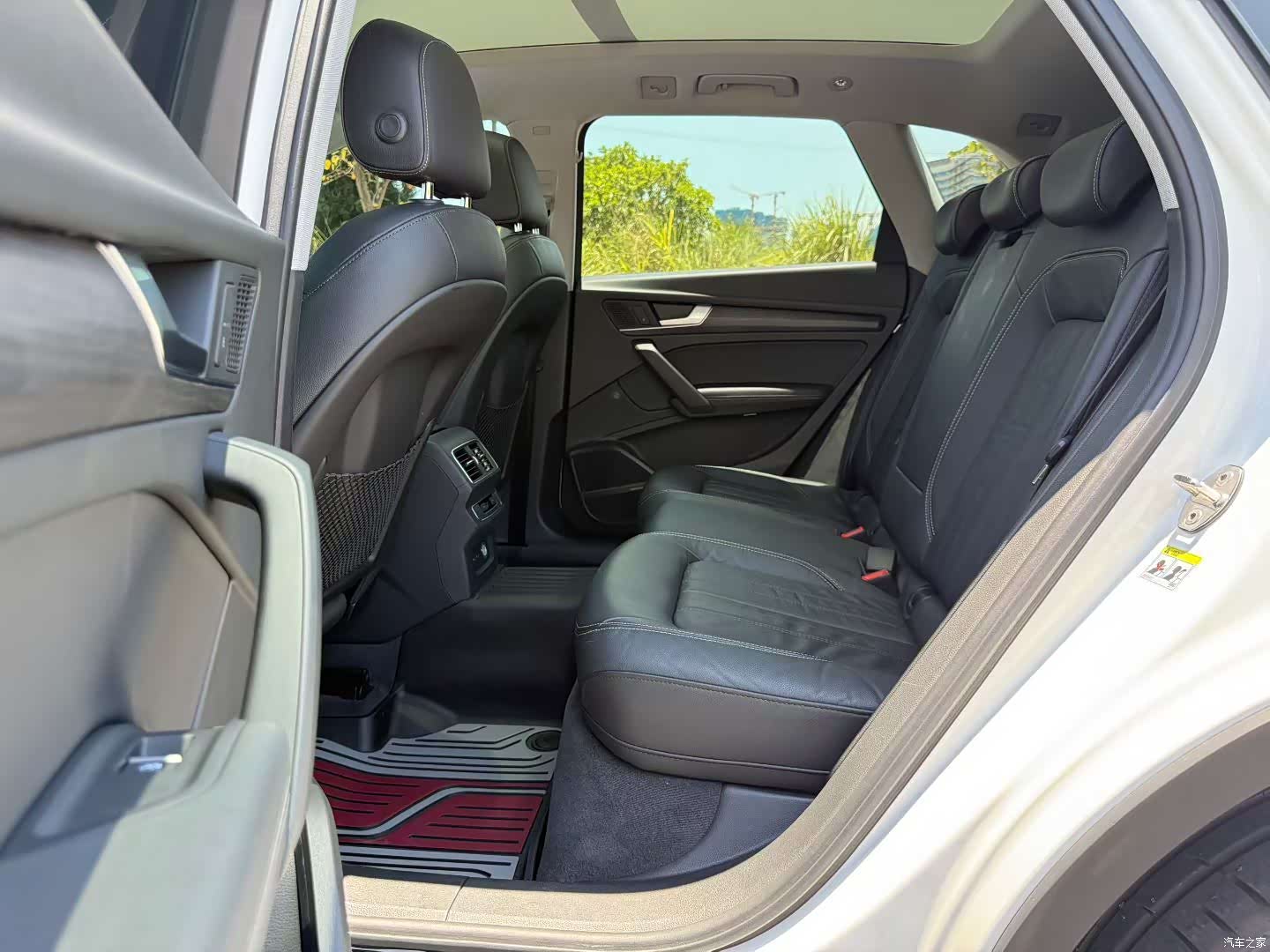 Audi Q5L, 2021 9