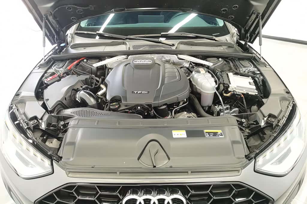 Audi A4L, 2023 10