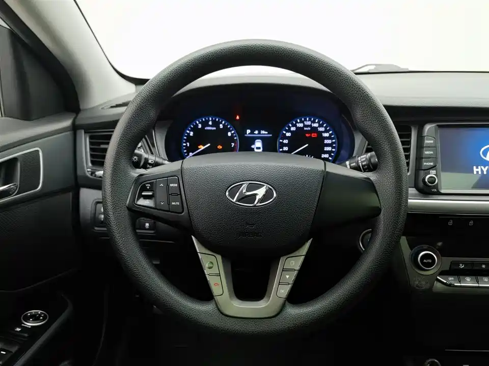 Hyundai Name picture