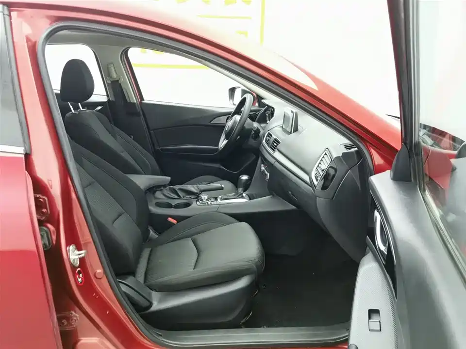 Mazda 3 Angkesaila Mazda 3 Angkesaila