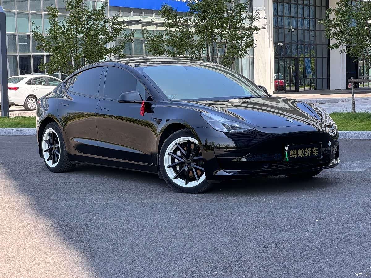 Tesla Model 3, 2022 3