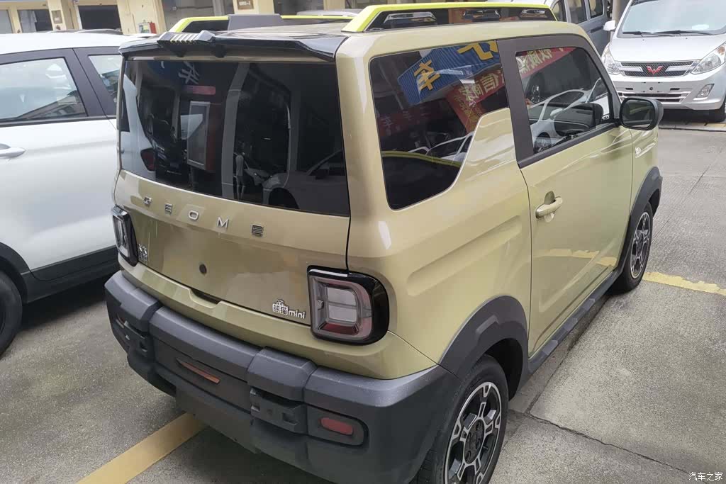 Geely Panda, 2025 3