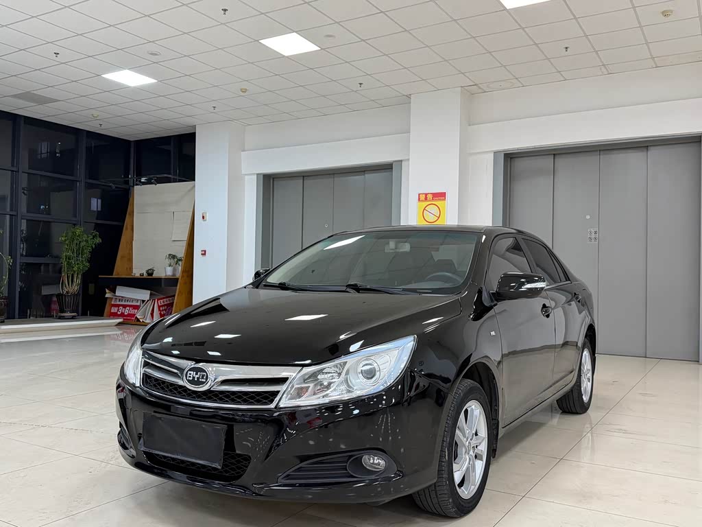 BYD Surui
