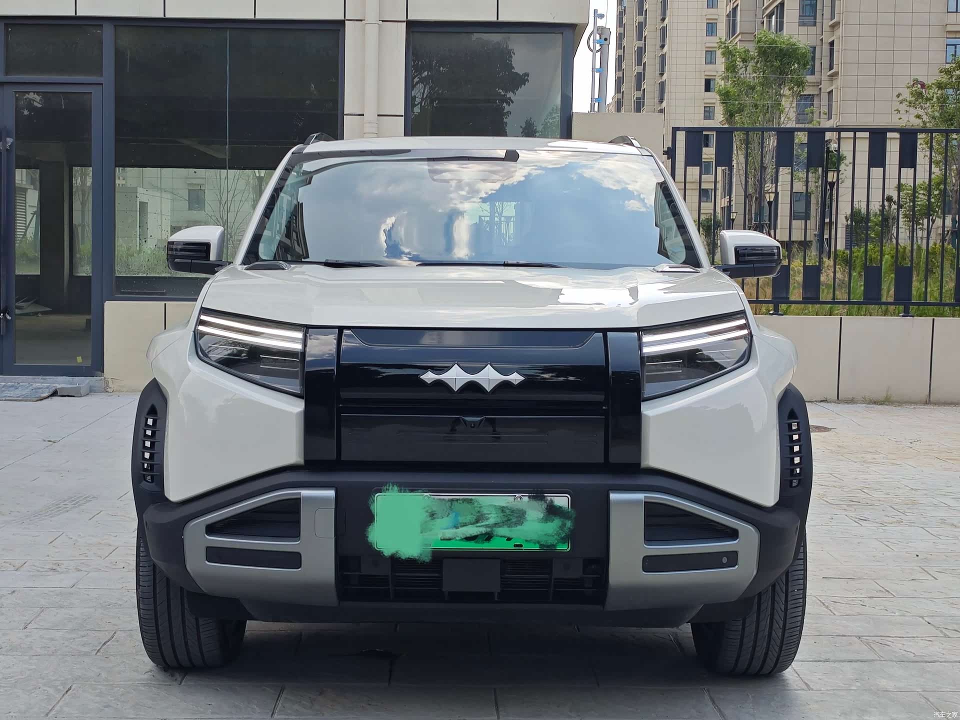 Fang Cheng Bao 3, 2025 2