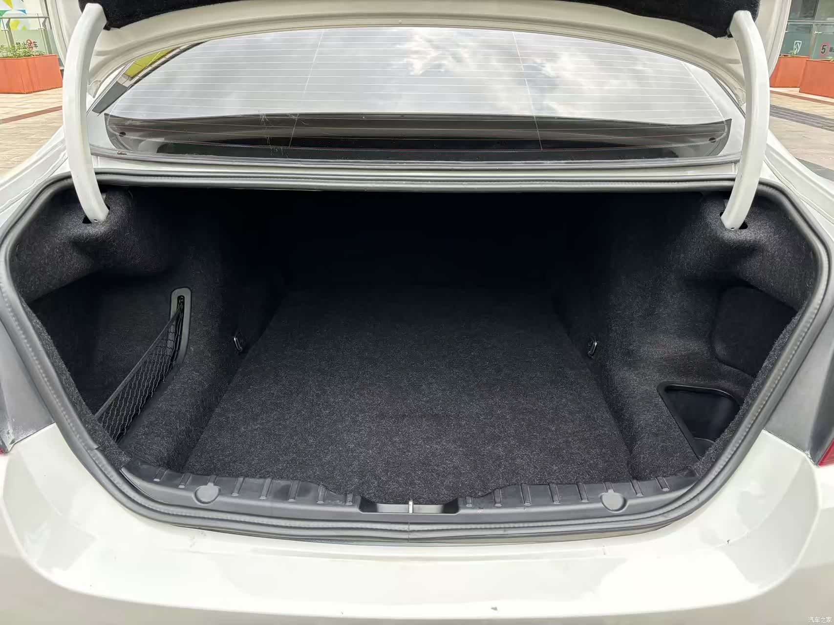 BMW 5 Series, 2013 17