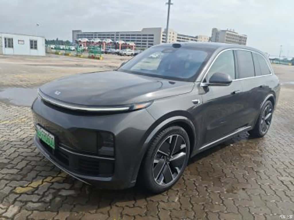 Li Auto L8, 2025 2