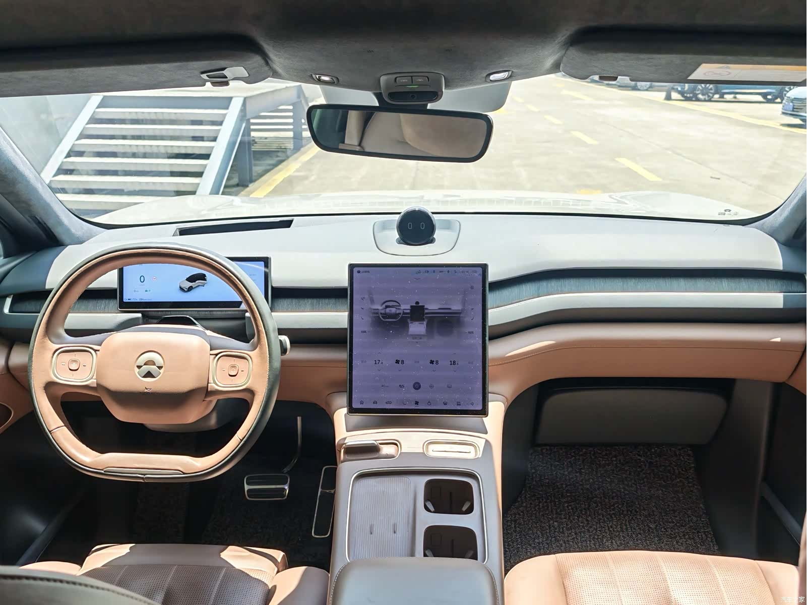 NIO ES8, 2023 14
