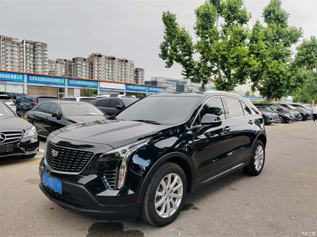 Cadillac XT4