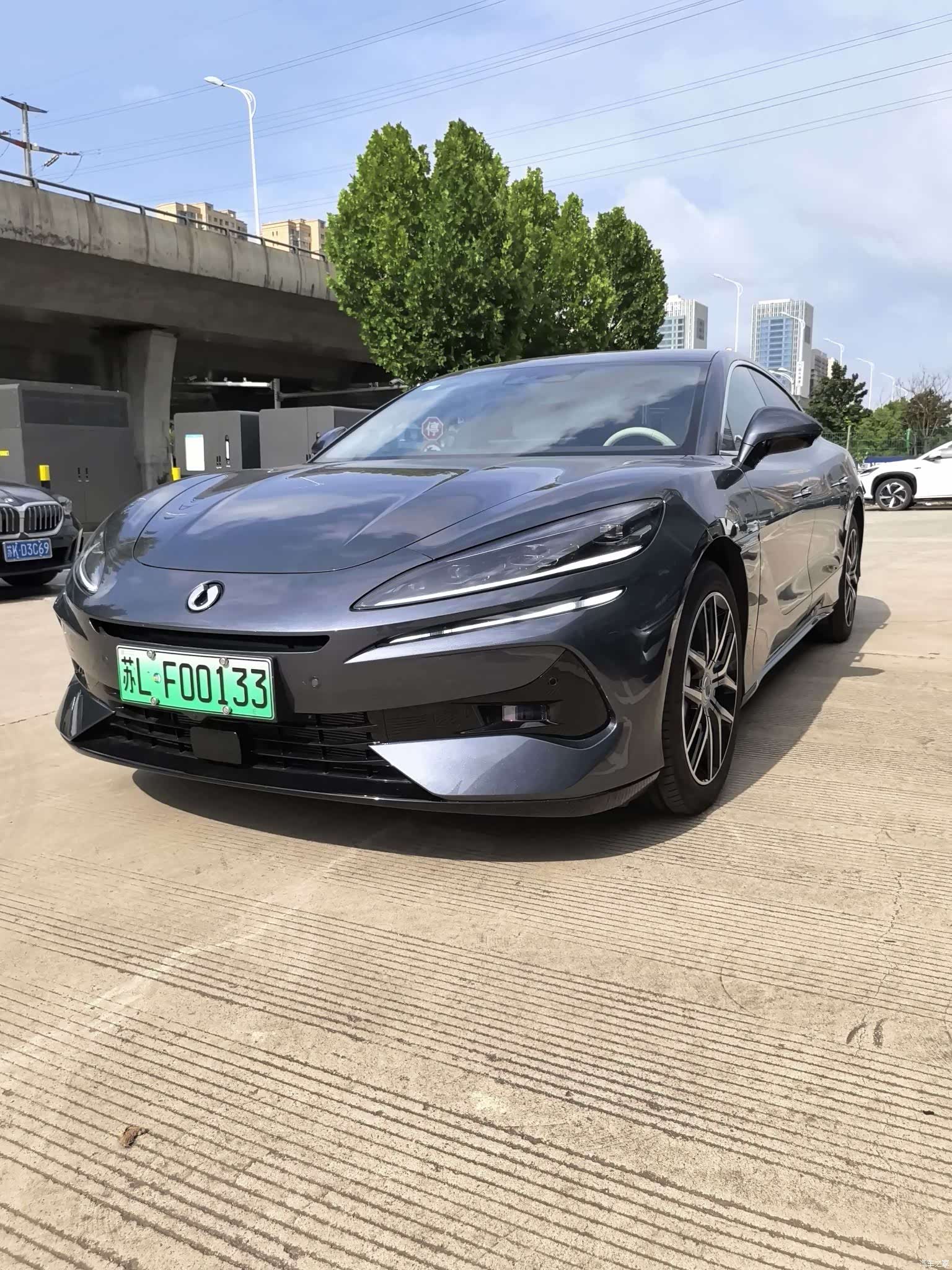 Denza Z9, 2026 1