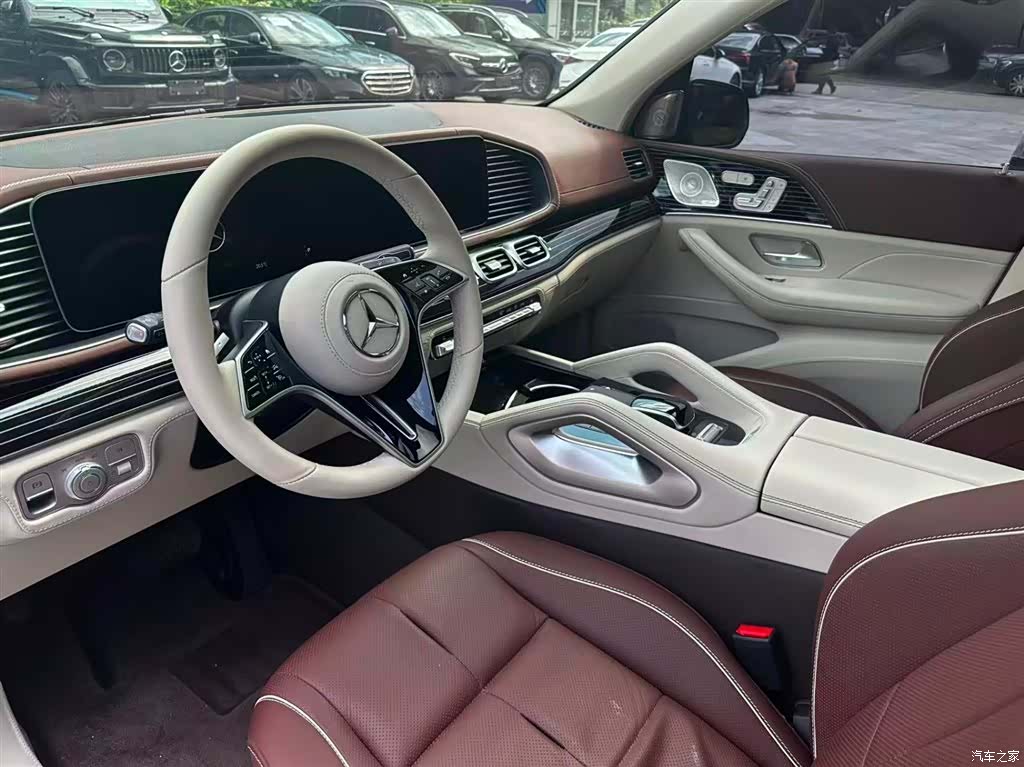 Mercedes-Benz GLE, 2025 16