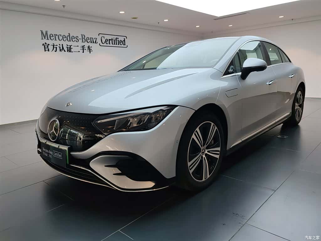 Mercedes-Benz EQE, 2025 1
