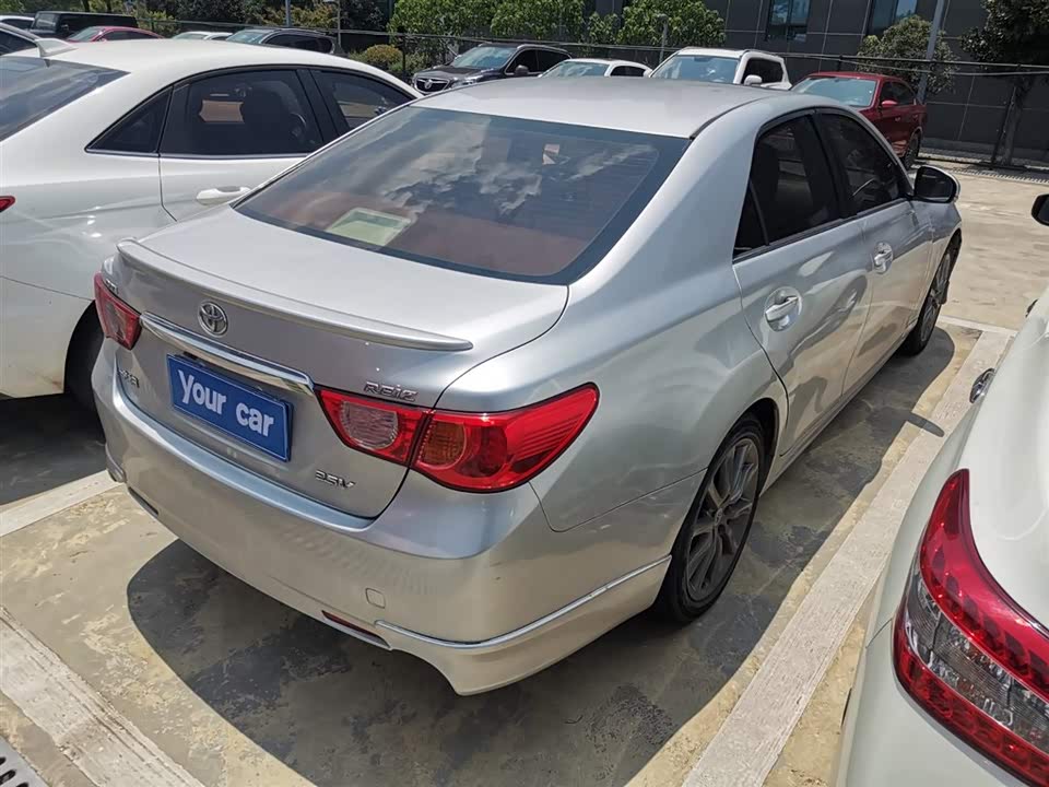 Toyota Reiz Toyota Reiz