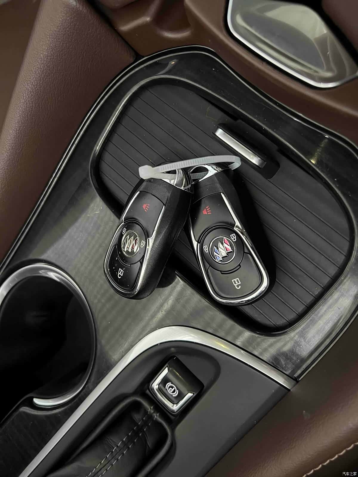 Buick Envision Plus, 2021 19