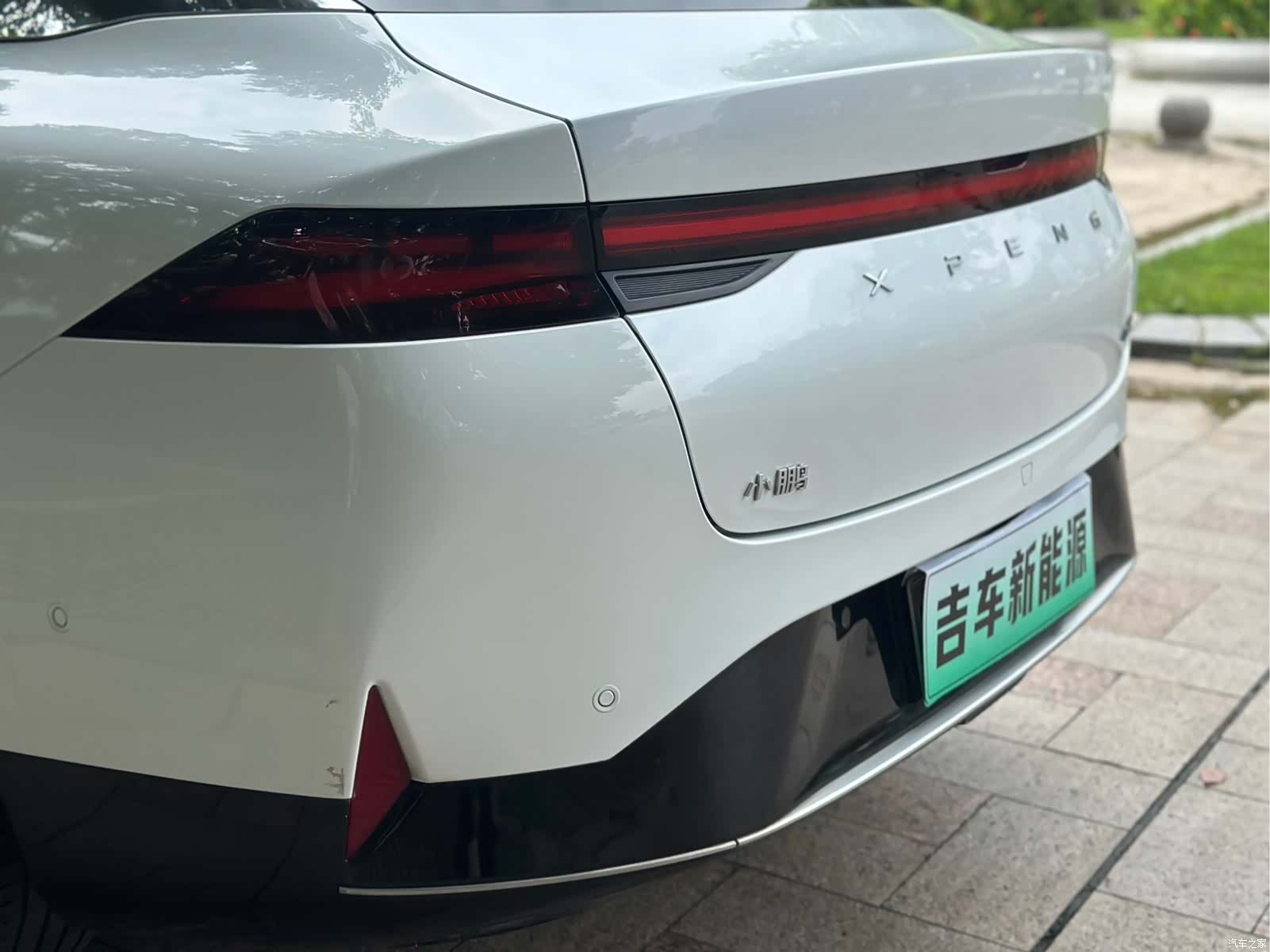 Xpeng P5, 2022 8