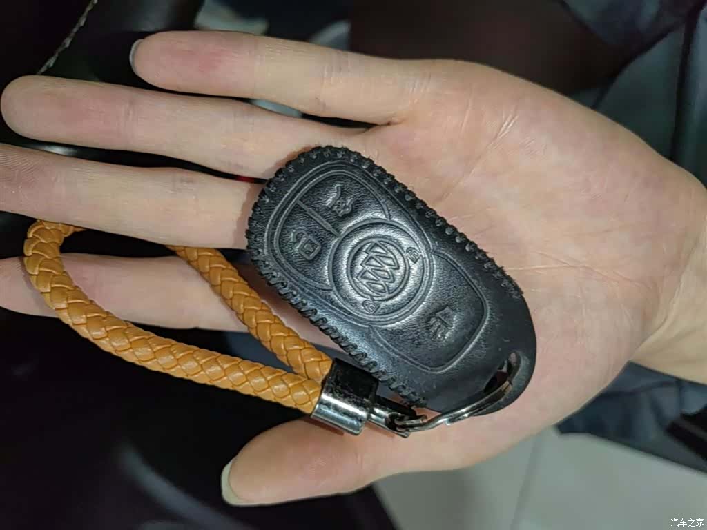 Buick Envision Plus, 2017 9