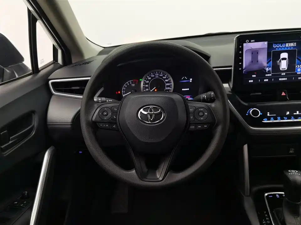 Toyota Corolla Sharp amplifier