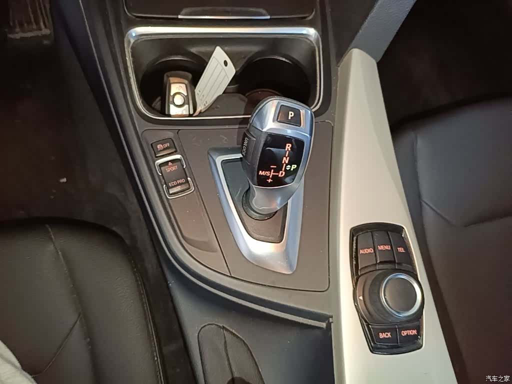 BMW 3 Series, 2015 14