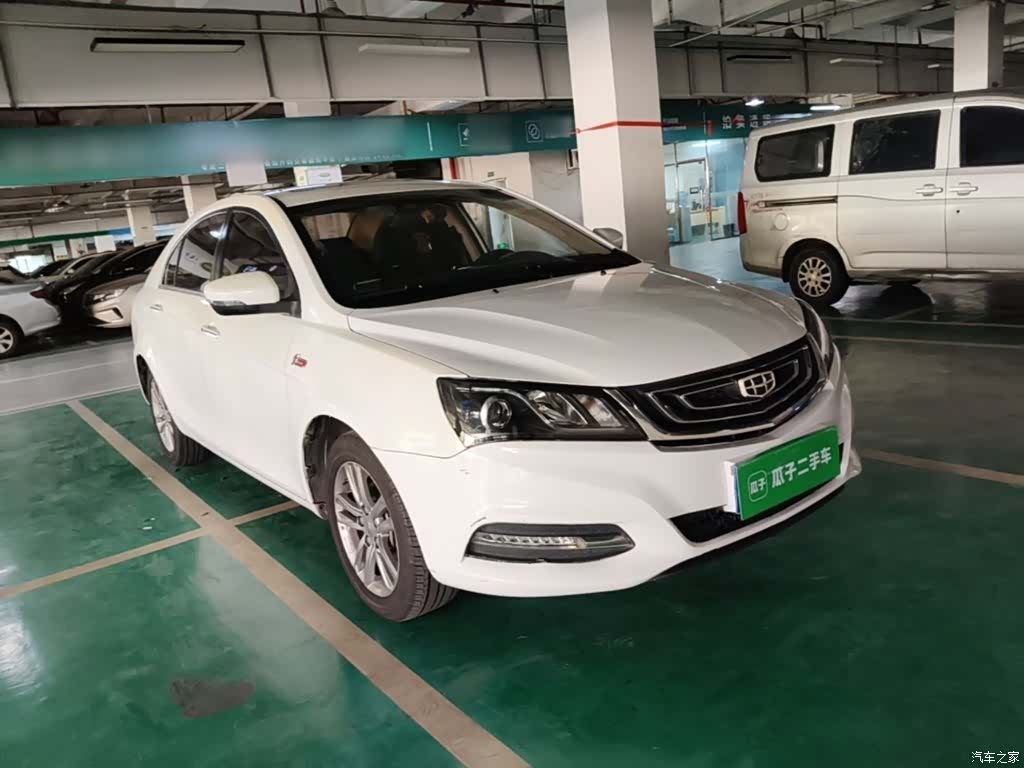 Geely Emgrand, 2017 4