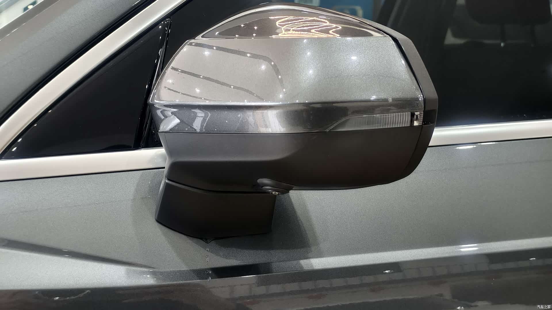 Audi Q3, 2022 10