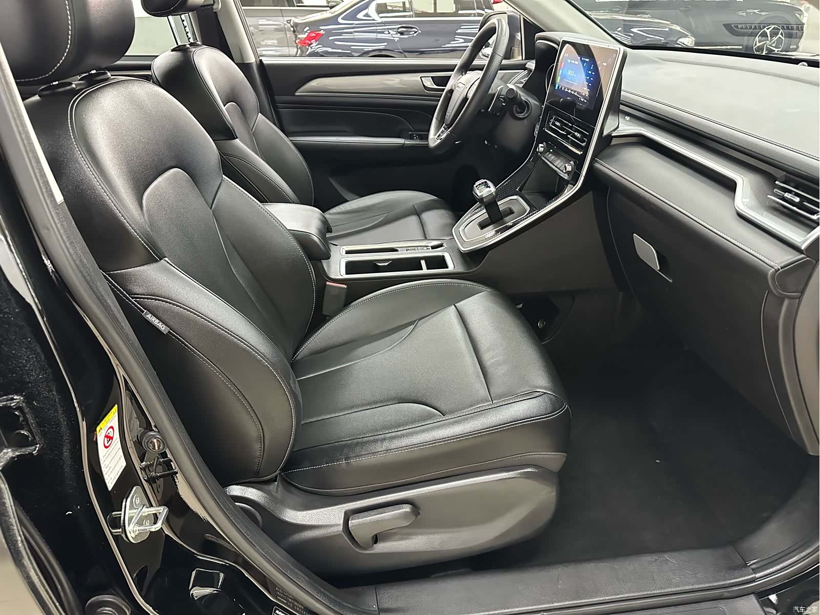 Haval M6, 2022 9