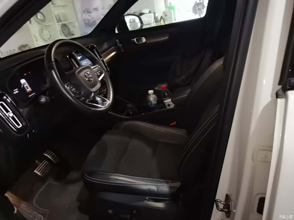 Volvo XC40, 2021 8