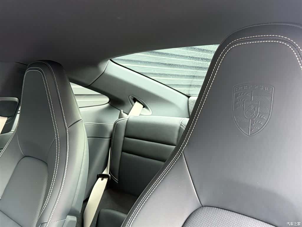 Porsche 911, 2025 9