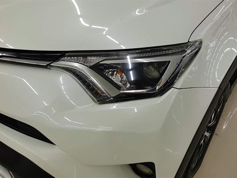 Toyota RAV4 Rongfang