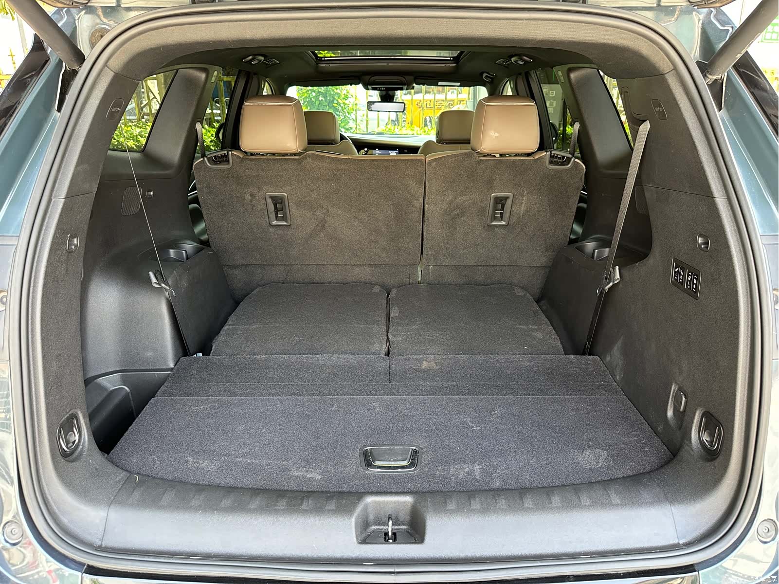Buick Enclave, 2020 10