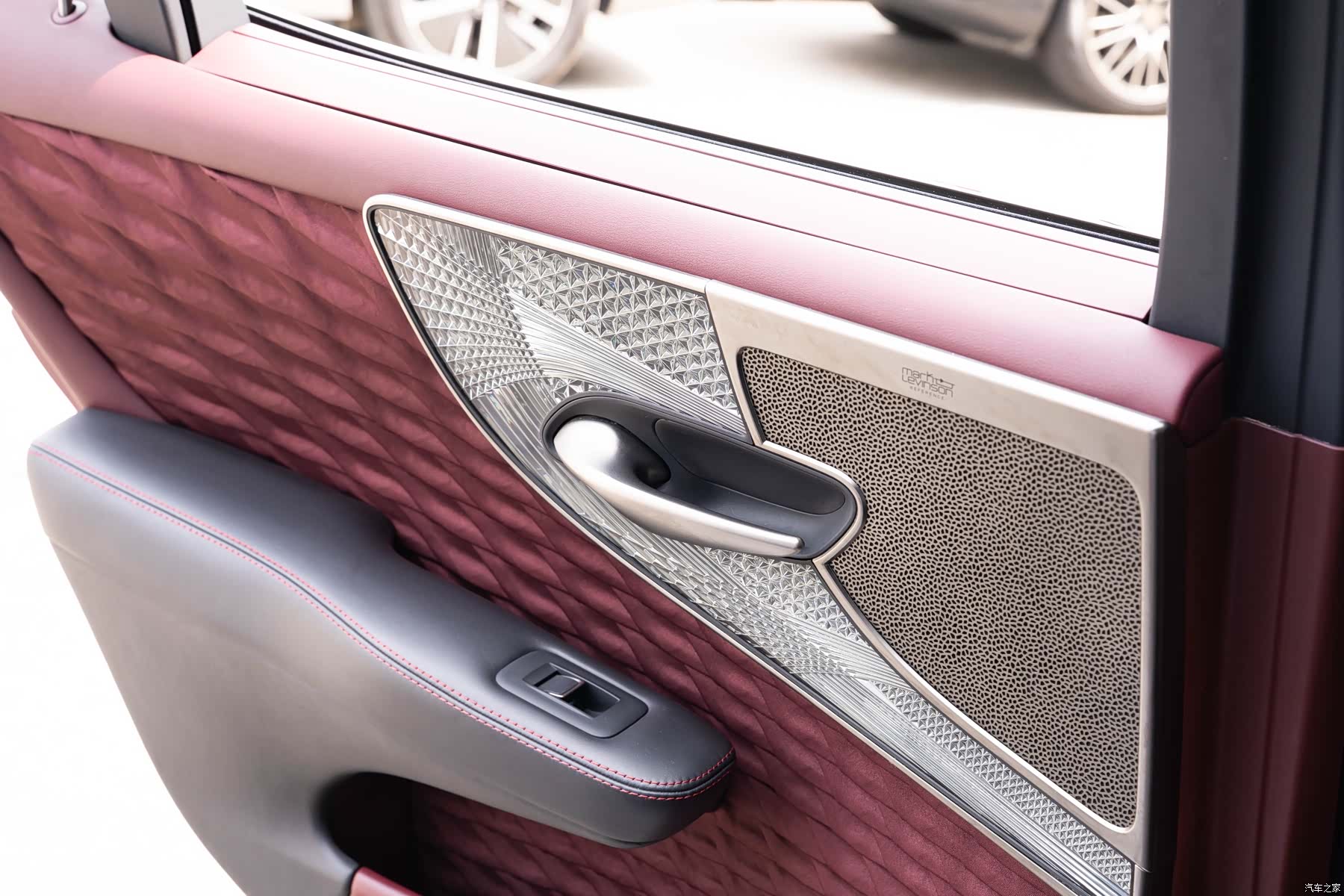 Lexus LS, 2021 18