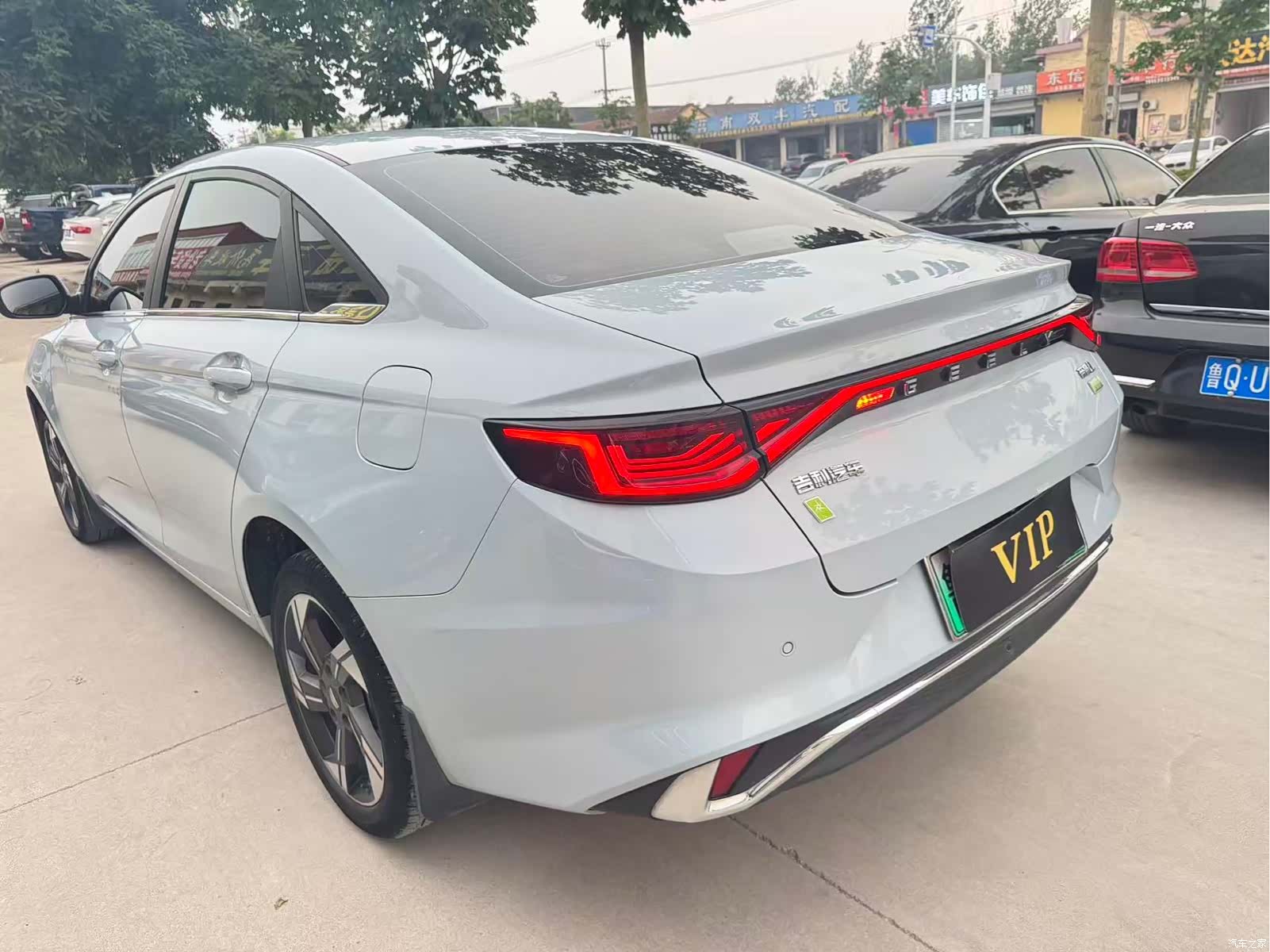 Geely Emgrand, 2022 4