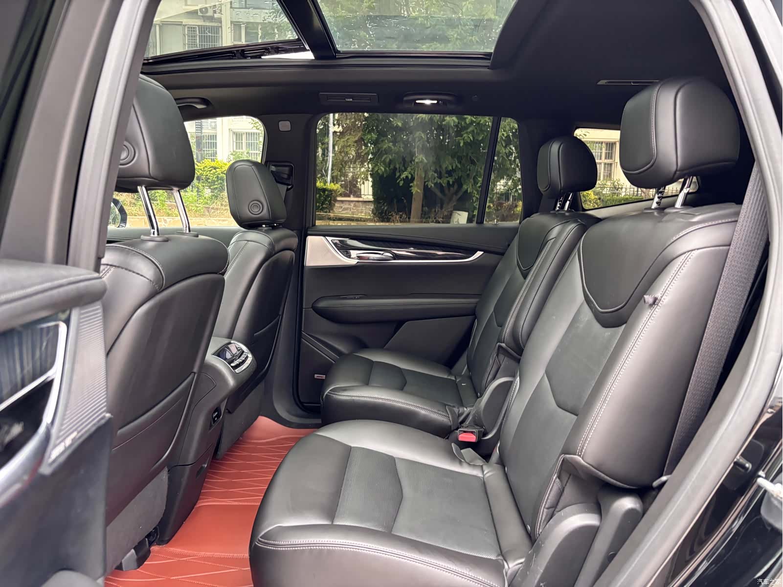Cadillac XT6, 2021 10