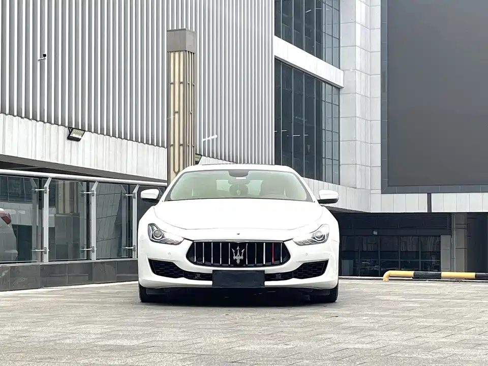 Maserati Ghibli