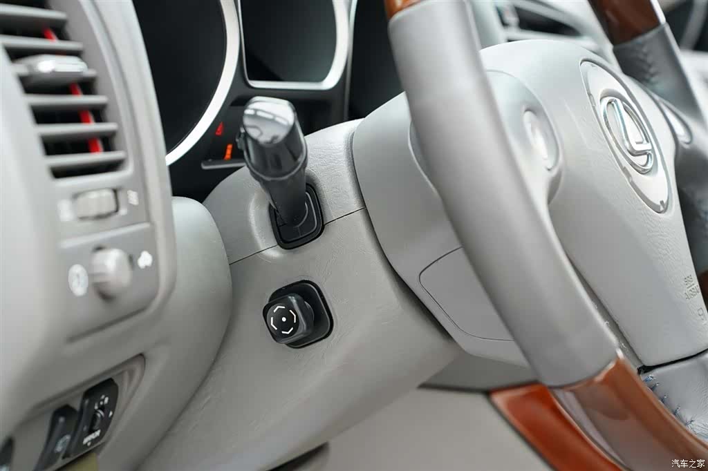 Lexus GS, 2004 9