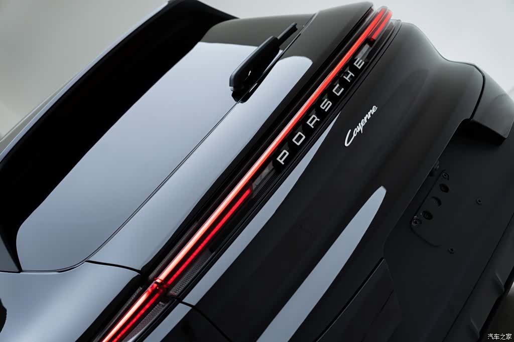 Porsche Cayenne, 2026 7