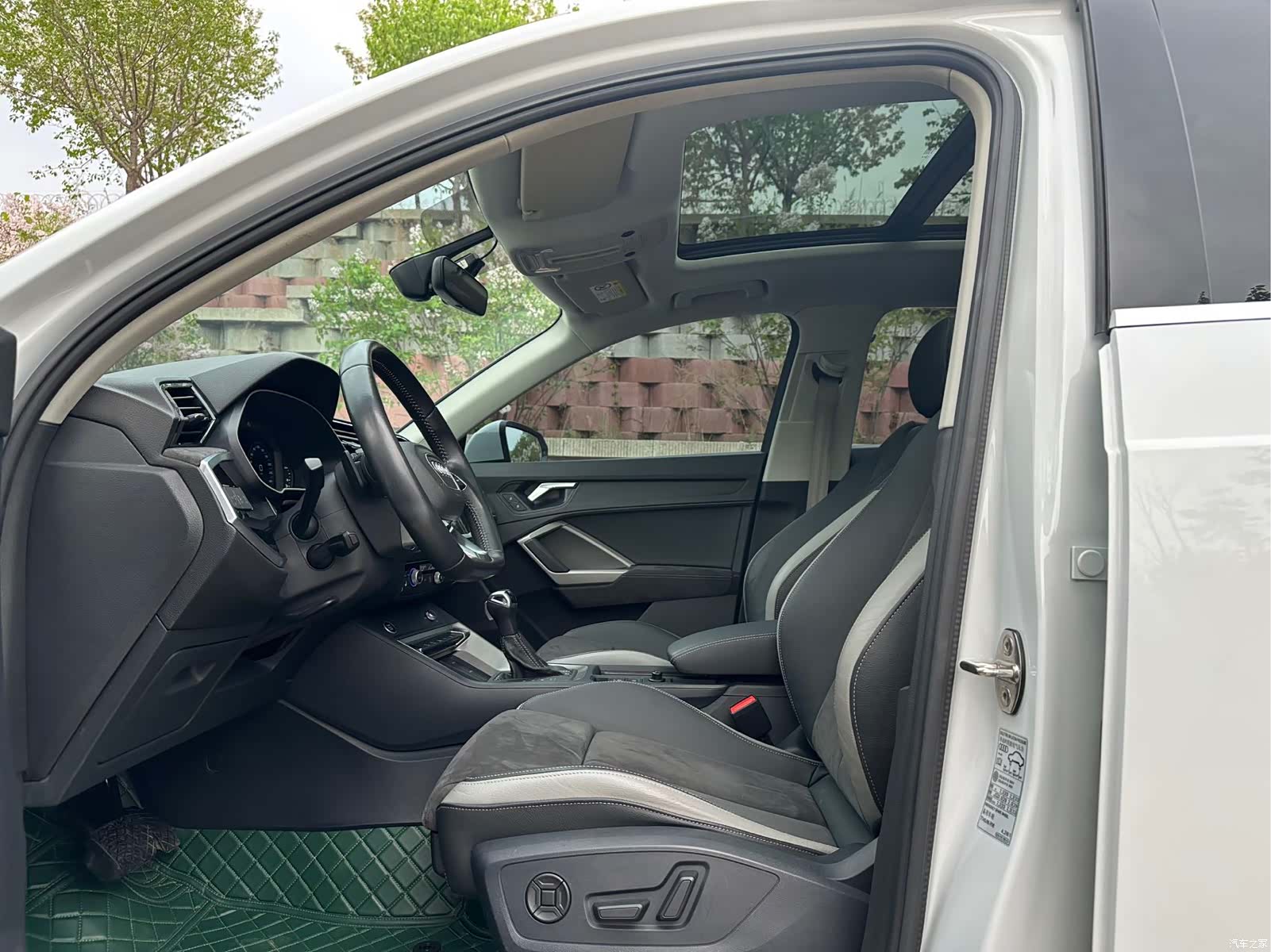 Audi Q3, 2021 4