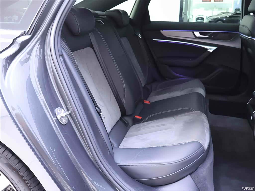 Audi A6L, 2021 21