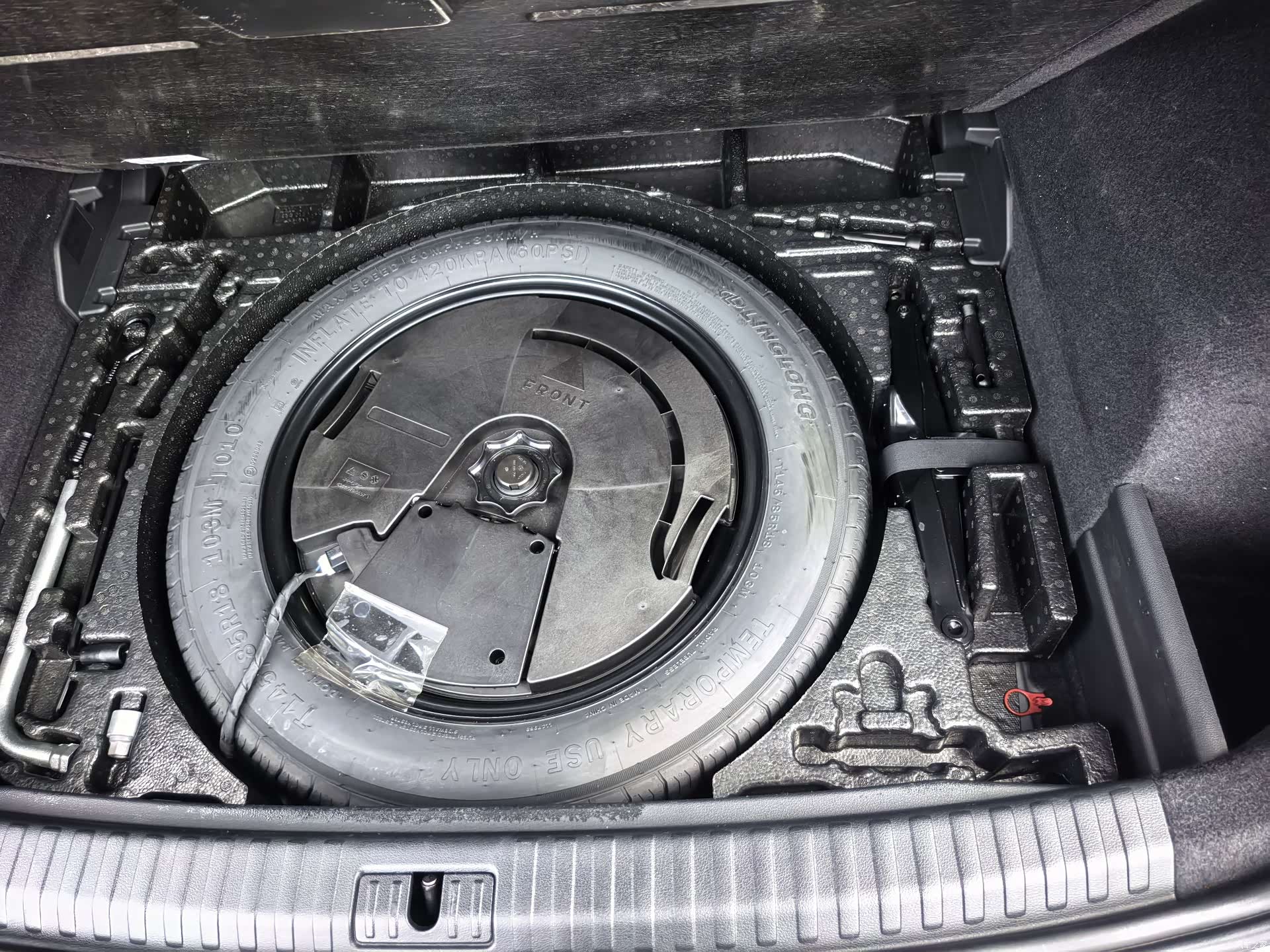 Audi Q3, 2022 11