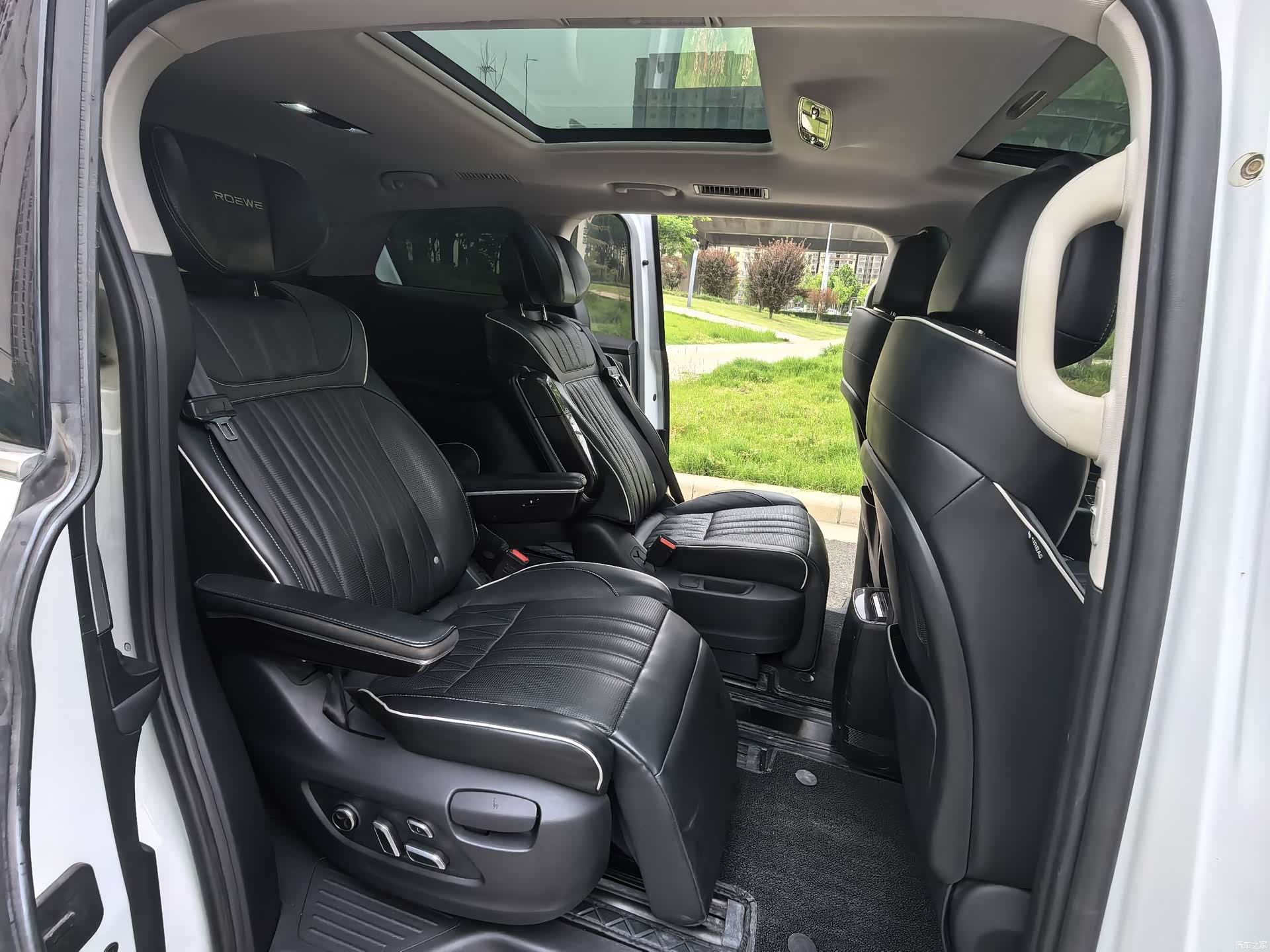 Roewe iMAX8, 2021 19