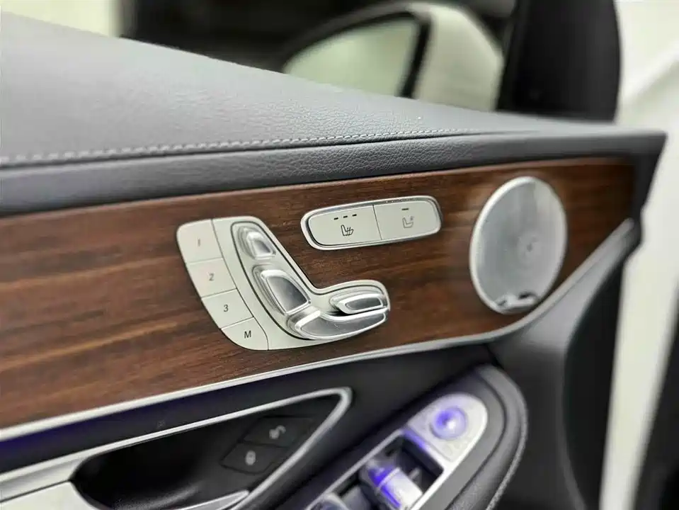 Mercedes-Benz GLC Mercedes-Benz GLC