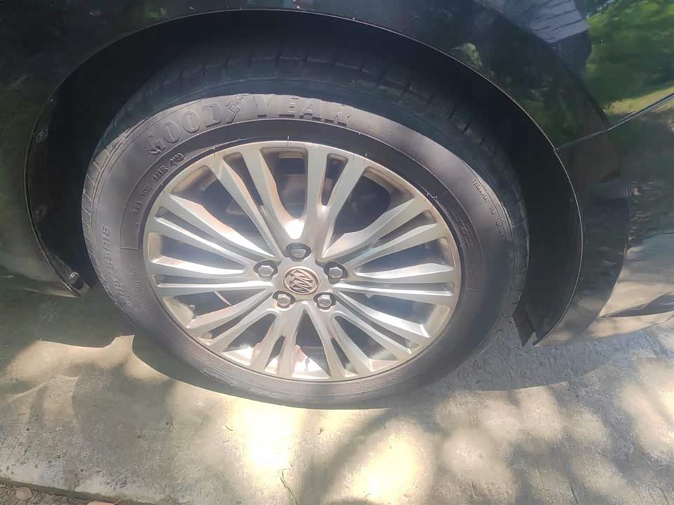 Buick Yinglang
