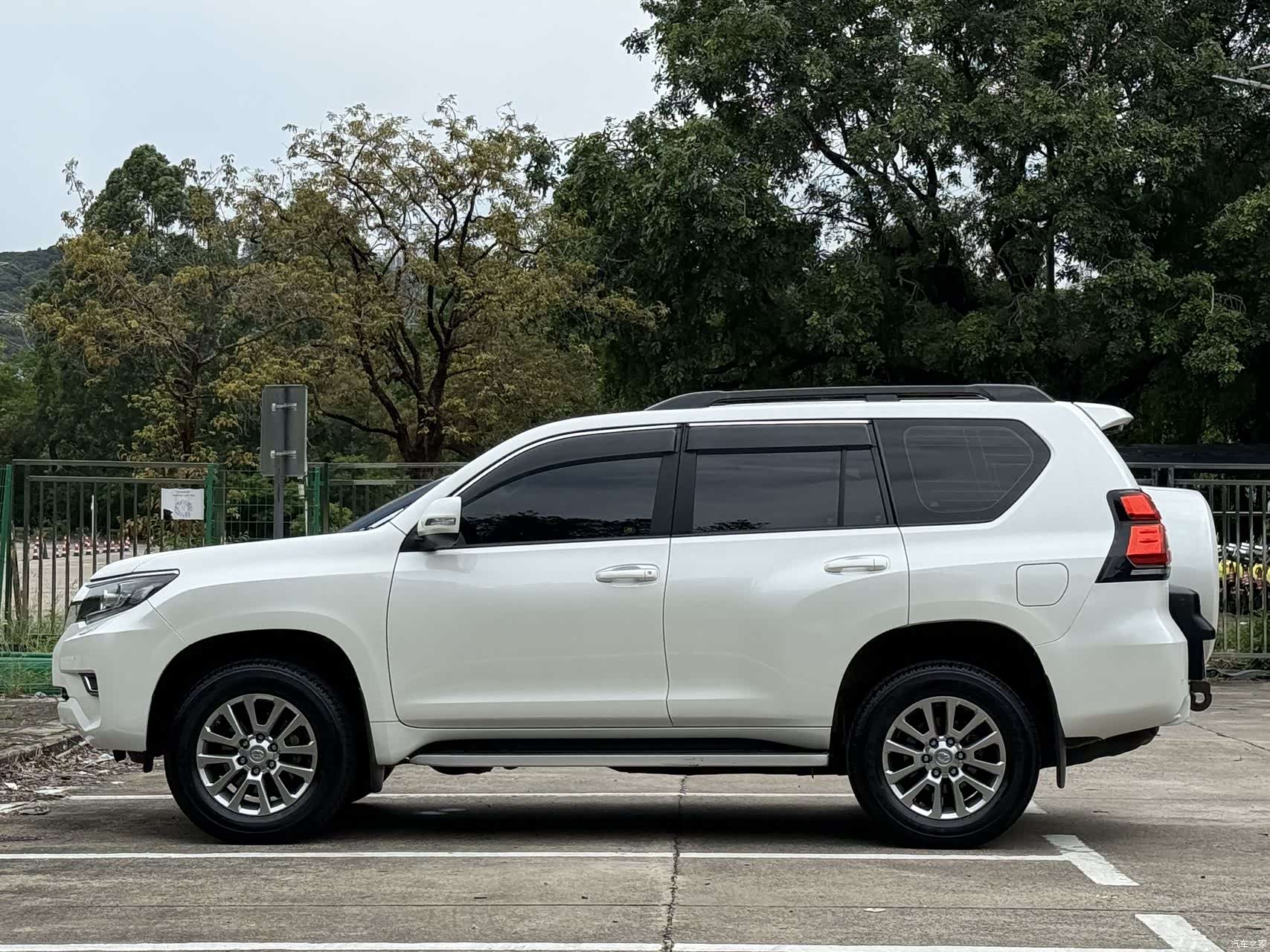 Toyota Prado, 2019 4