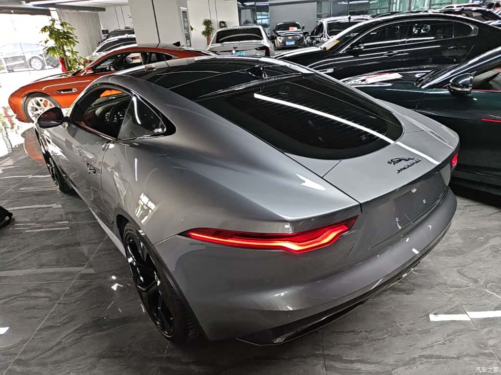 Jaguar F-TYPE, 2024 все фото