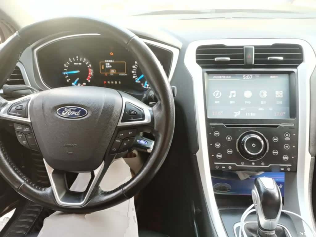Ford Mondeo, 2014 10