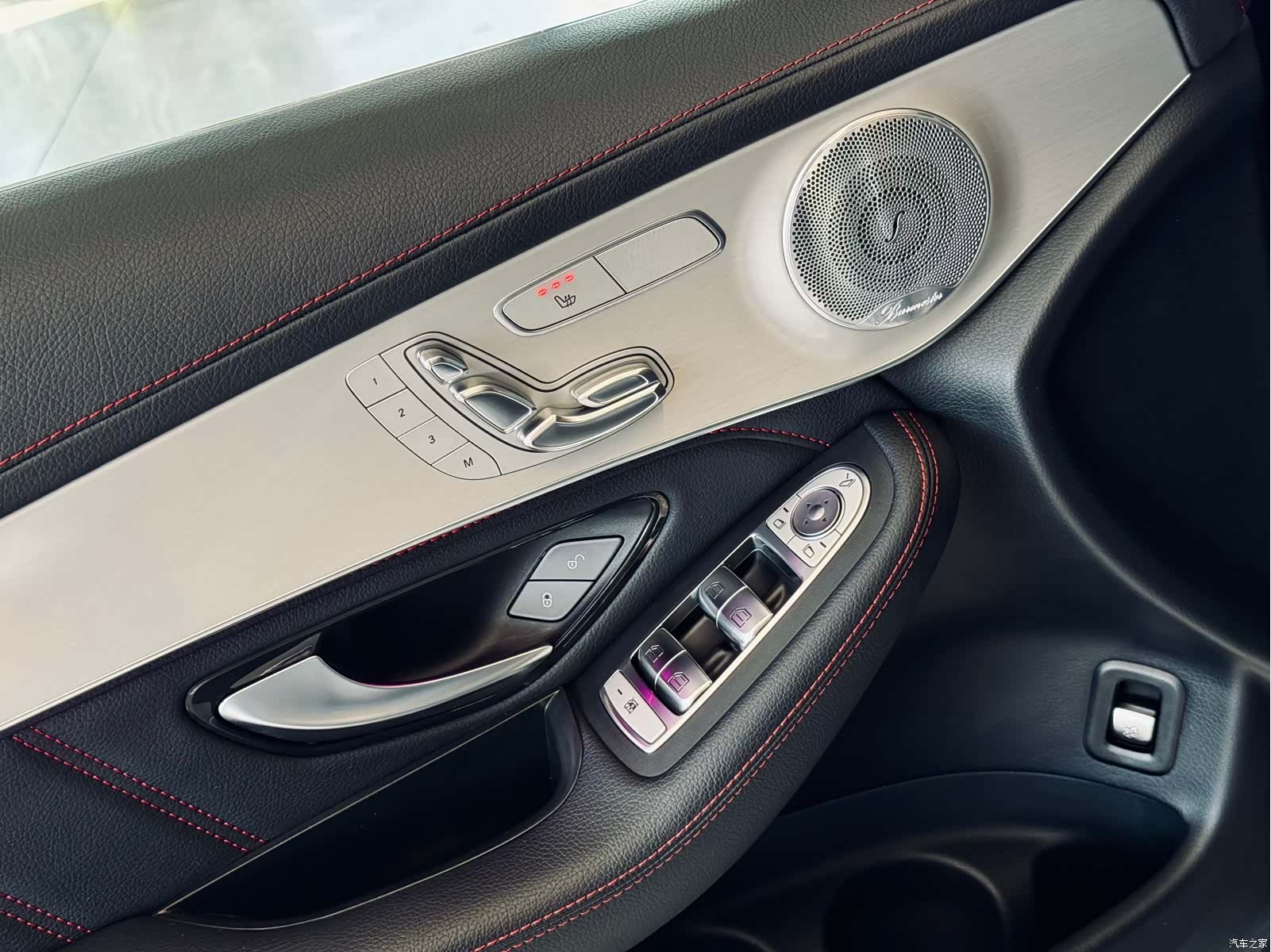 Mercedes-Benz GLC, 2020 23